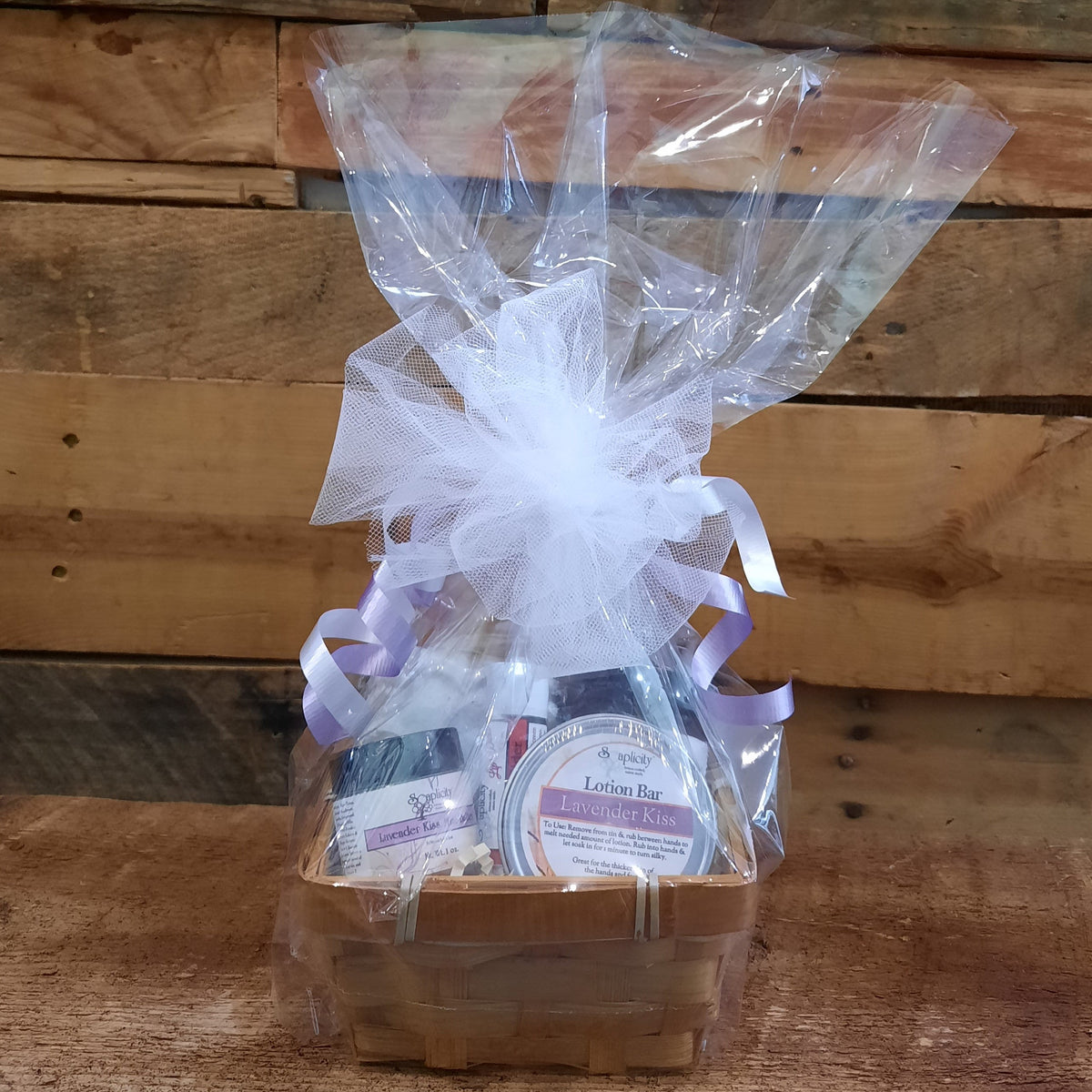 Soaplicity Scentastic Small gift set in Lavender Kiss, wrapped in cellophane with tulle and ribbon